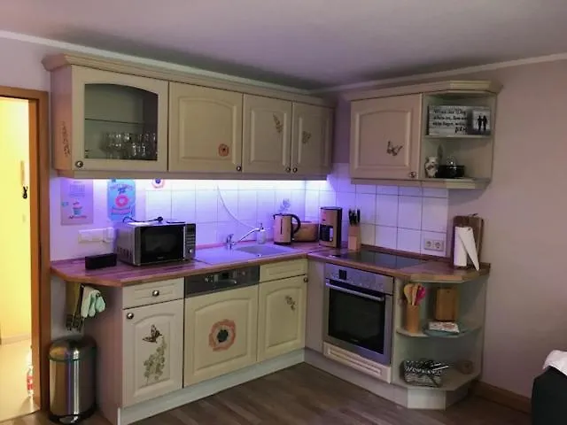 Apartamento Gaestewohnung Saaleblick