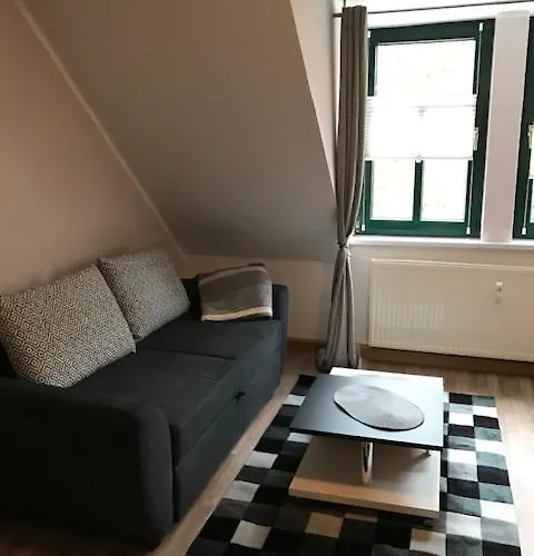 Gaestewohnung Saaleblick * Weißenfels